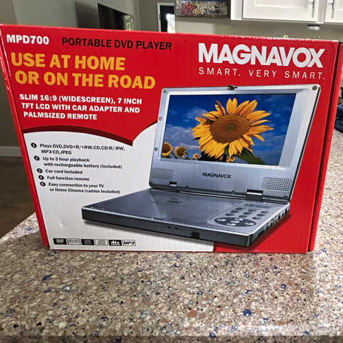 Magnavox mpd700 portable dvd - magnavox,